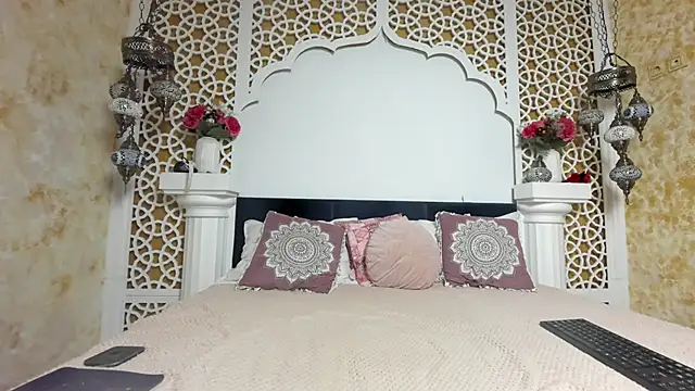 AleshaArabian online show from January 17, 5:26 am