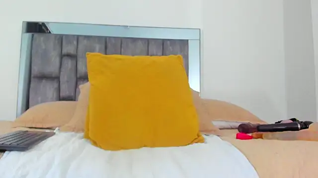 alyssia ocean online show from November 28, 1:03 pm