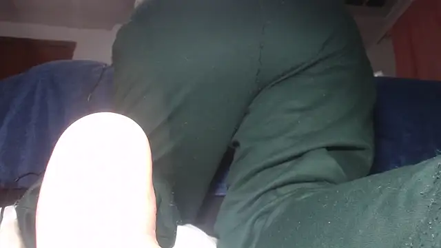 prettyangelsquirt online show from May 4, 10:13 pm