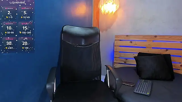 niky doll  online show from October 21, 1:59 pm