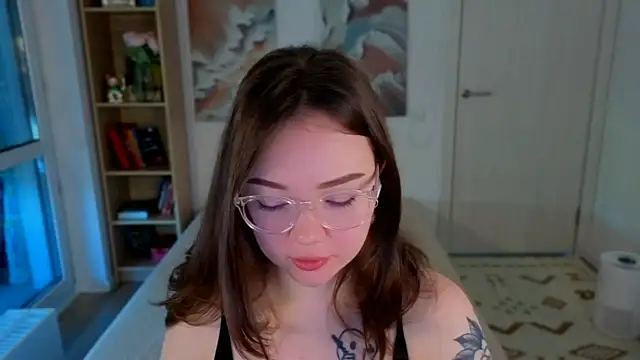 MilenaSaint online show from June 2, 4:02 am