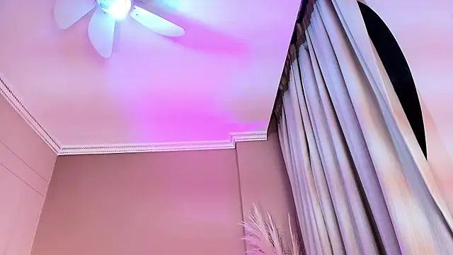 JupiteFox online show from April 10, 6:30 am