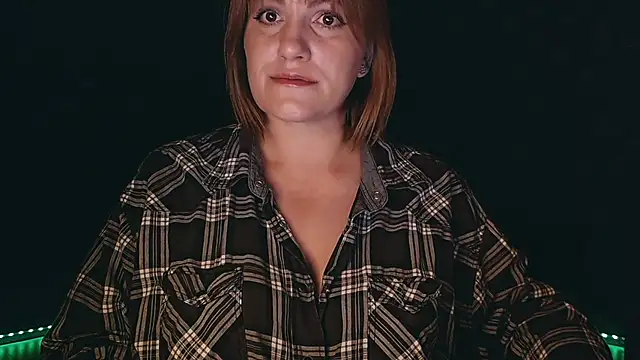  letty  online show from April 11, 8:01 pm