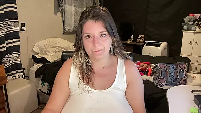 magicsparkles online show from February 19, 2:11 am