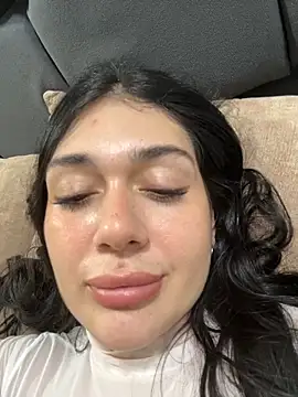 LaanaCooper online show from September 18, 9:13 pm