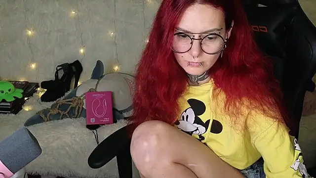 Ginger Stay online show from October 31, 4:03 am