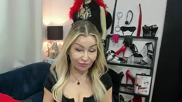 crystaLUX online show from March 26, 5:42 am