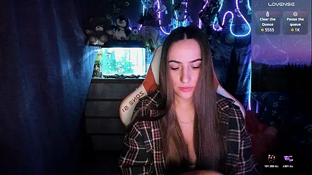 Selbi Paine online show from July 28, 2:42 am