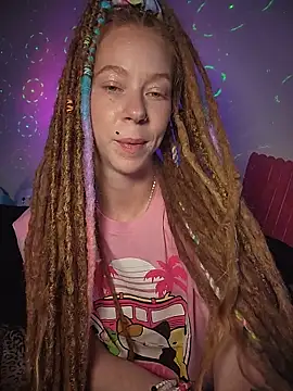 LucidLucy online show from June 2, 1:06 am