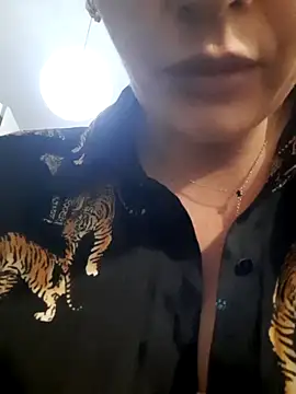 Dirtyfeelin online show from June 13, 6:49 pm