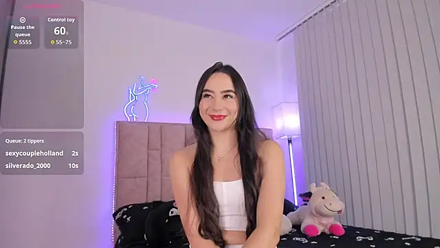 DannaTeen online show from November 7, 8:25 pm