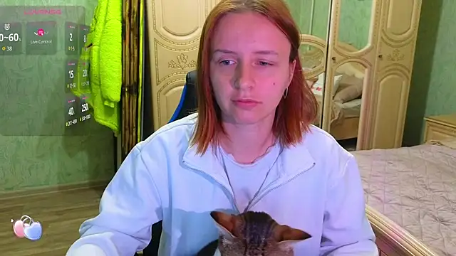 DanaMartina online show from October 1, 4:06 am