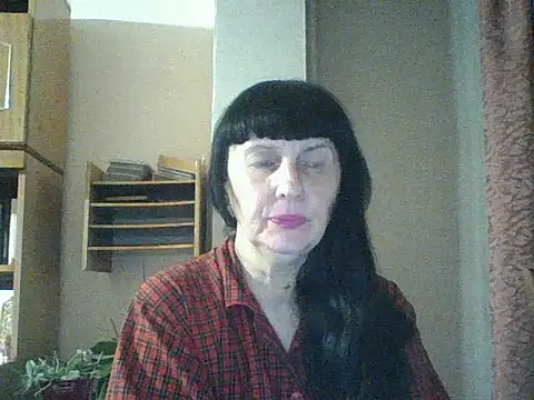 MelanyBanks online show from November 5, 7:19 pm