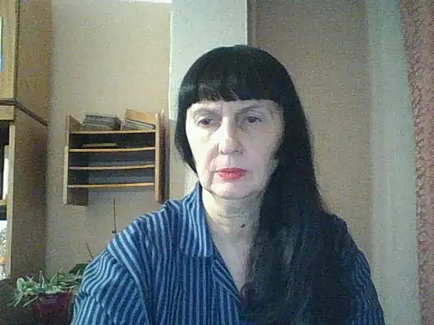 MelanyBanks online show from November 25, 6:42 pm