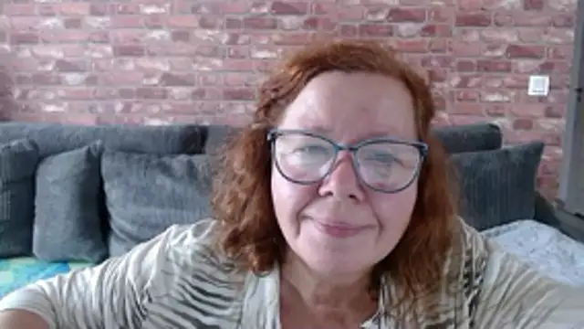 Snapshot of Adelewildx chatting on October 11, 11:25 am Adelewildx online show from October 11, 11:25 am