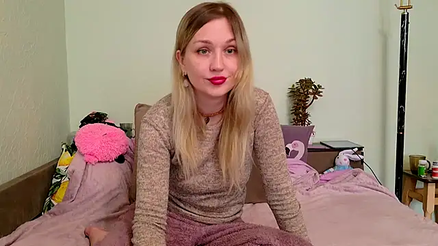 Hotty Evochka online show from April 4, 10:14 am