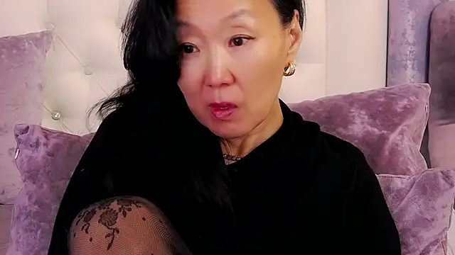 Asian legs online show from May 27, 10:23 am