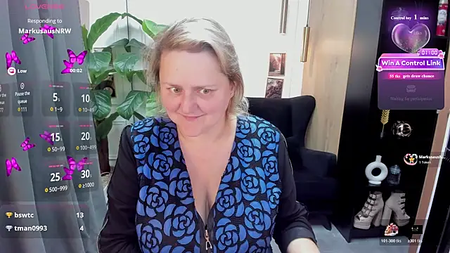 ScarlettSoft online show from July 11, 6:02 am