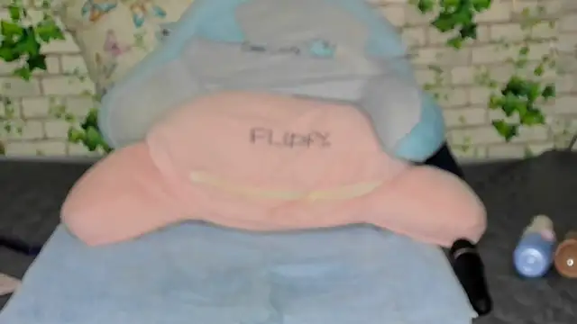  Horny milf  online show from October 15, 2:14 am