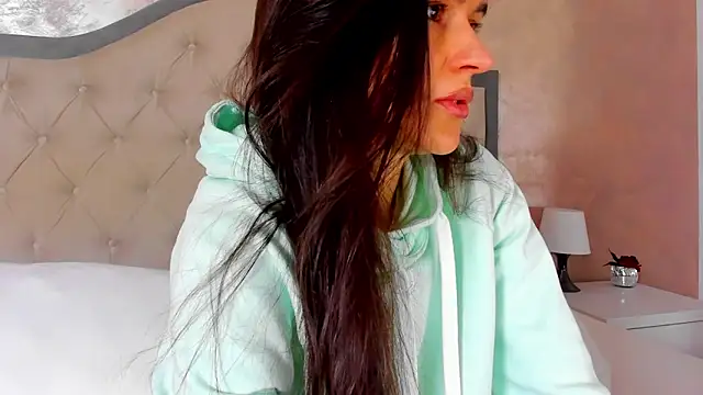 JennaMyers online show from February 16, 8:20 pm