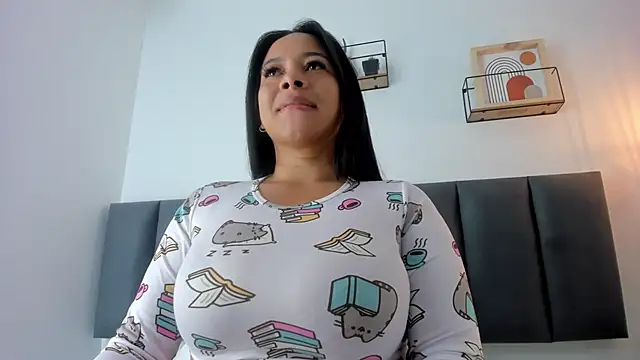 MaraOwen  online show from February 11, 12:28 pm