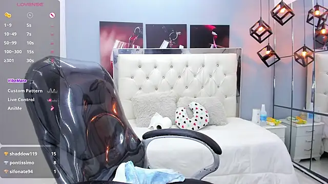 pearl weet online show from March 10, 5:50 pm