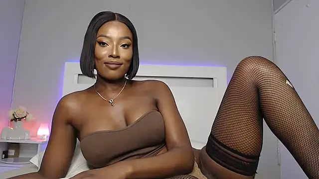 JasminBrown online show from July 3, 10:38 pm