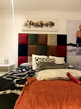 sexyTHANDO online show from October 26, 8:15 pm