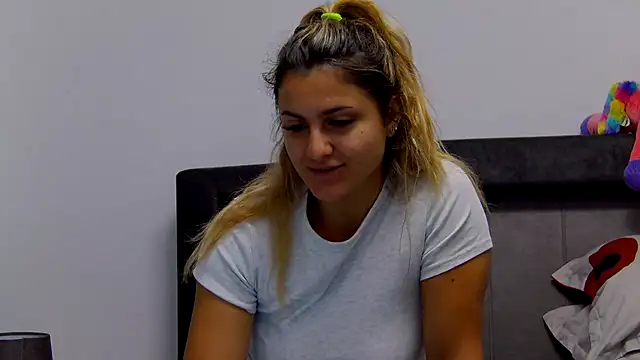 NicolePlay online show from July 28, 4:43 am