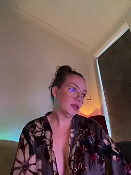 FemDom RubyKnightXXO online show from June 15, 7:25 pm