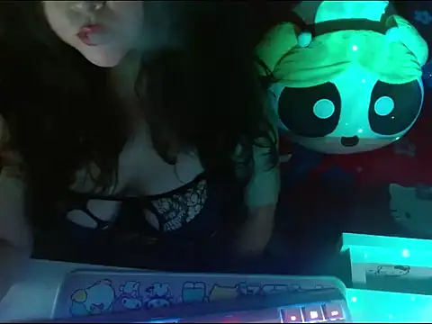 Snapshot of KittyK3 chatting on September 30, 3:34 am KittyK3 online show from September 30, 3:34 am