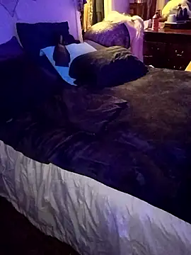 JadeDaMilf online show from March 27, 8:05 am