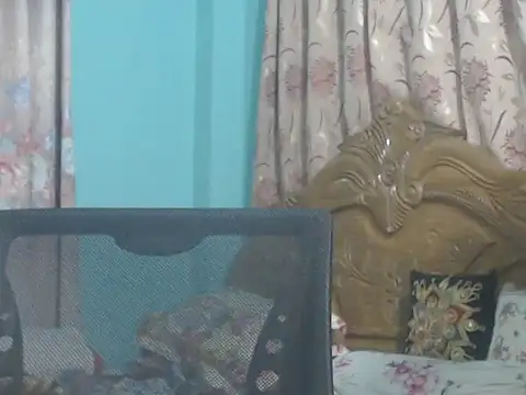 NancyRuvi online show from January 5, 5:27 pm