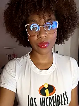 thaimy  online show from April 20, 2:36 am