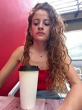 alana15 online show from May 6, 9:30 pm