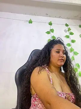 shayna all online show from August 7, 3:02 am