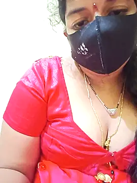 Snapshot of teddy-143 chatting on October 25, 6:15 pm teddy-143 online show from October 25, 6:15 pm