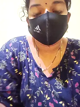 Snapshot of teddy-143 chatting on October 27, 7:30 pm teddy-143 online show from October 27, 7:30 pm