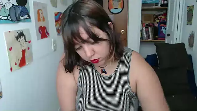 soynanabela28 online show from February 6, 9:40 pm