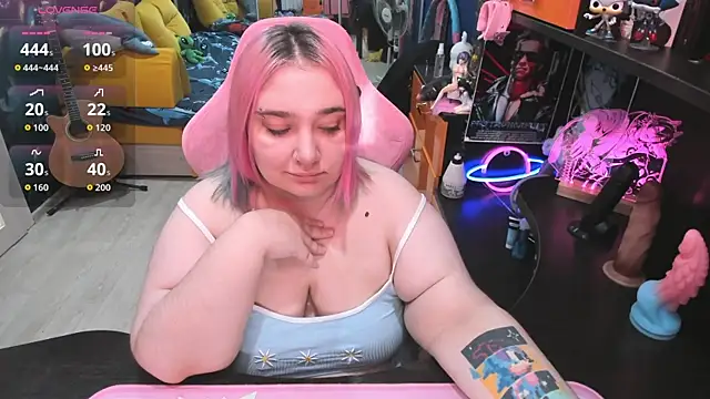 Softie Sofy online show from October 11, 3:55 am