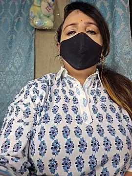 cute-tanvi online show from December 4, 1:41 am