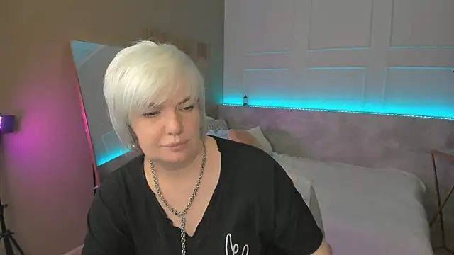 CarmenSoft online show from June 2, 8:54 pm