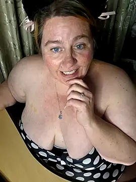 Iceprincess2bad4u online show from September 24, 6:40 pm