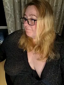 Iceprincess2bad4u online show from March 1, 5:12 pm