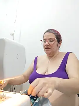 karlythothxh online show from June 11, 1:27 am