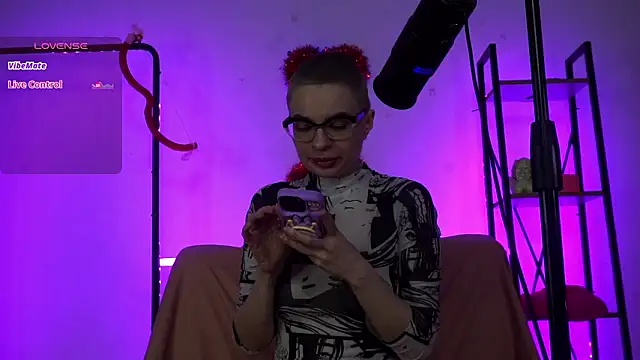 CyberXGoddess online show from February 9, 1:08 am