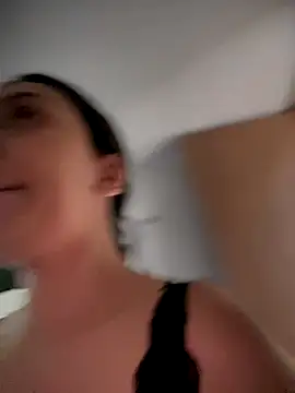 kiaraglam2 online show from September 11, 1:22 pm