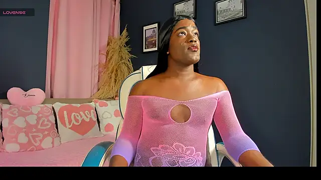 SammyGirlTS online show from June 30, 12:15 pm