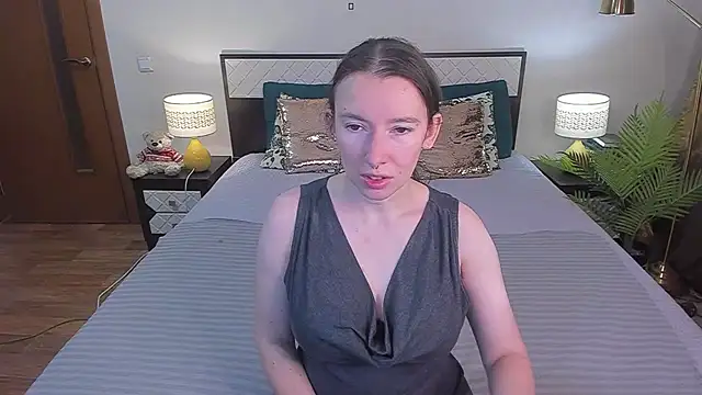 CatherineWalls online show from July 30, 3:07 am