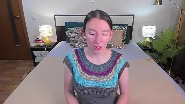 CatherineWalls online show from July 26, 4:09 am